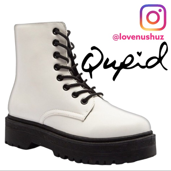 QUPID Raffi White Lace Up Chunky Lug Combat Boots - Picture 6 of 11